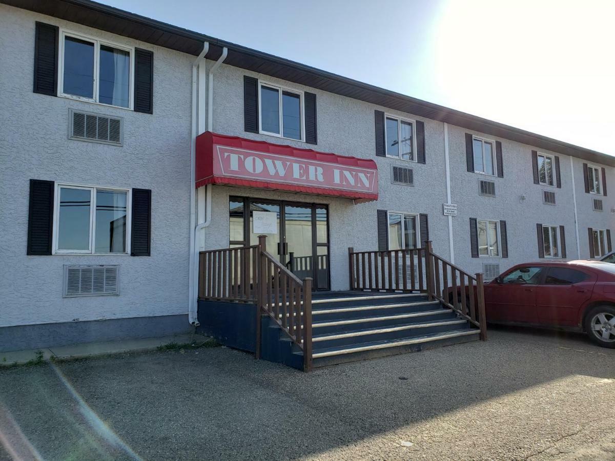 Tower Inn Estevan Extérieur photo